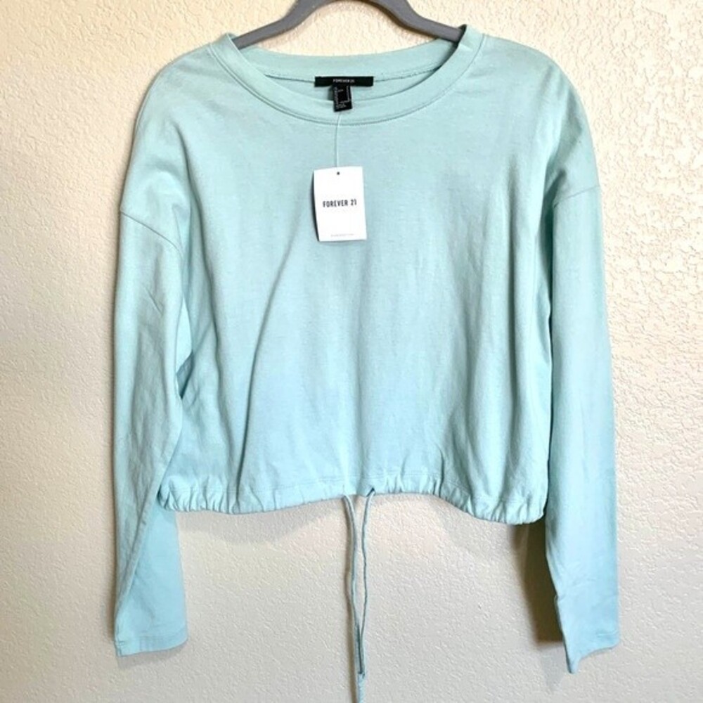 FOREVER 21 mint top women top mint green Long sleeve crop top size S